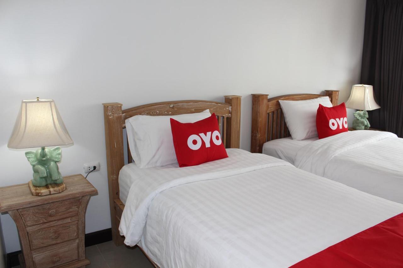 Oyo 75409 Premium The Family Hotel Τσιάνγκ Μάι Εξωτερικό φωτογραφία
